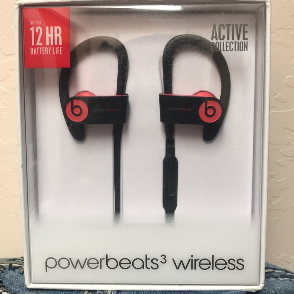 Powerbeats3 wireless brand new in box